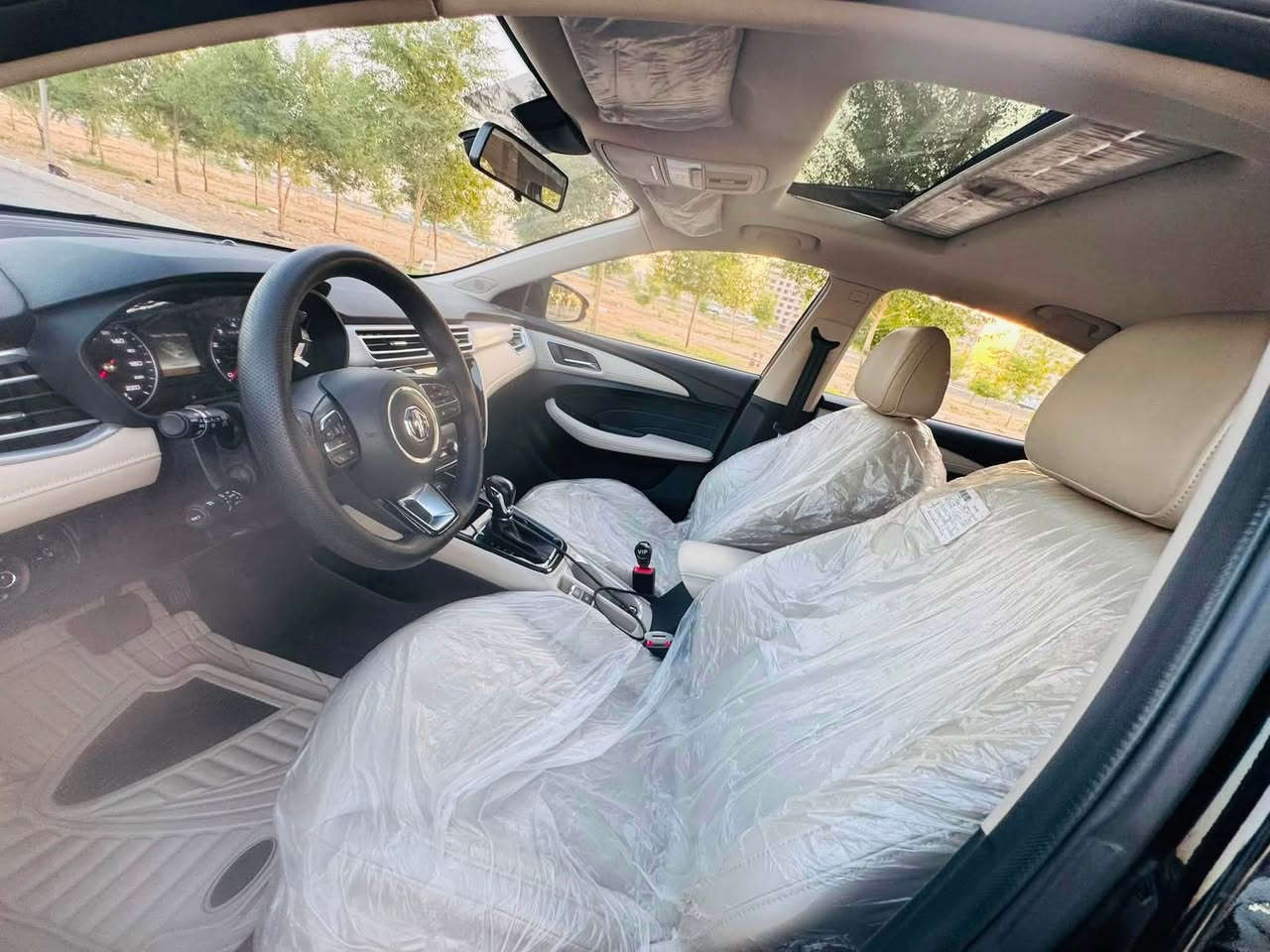 MG 5 LUXURY 2023
📍❕مەکینە 4 پستون 1.5

✈️❕30 هزار روشتووە 

♦️❕کلین تایتل بێ بویاغ 💎 

📌❗دەعامی بو دەعامی بە شەرت 

❤️❗گێڕ مەکینە کارەبایات هەمووی بە شەرت

❤️❕فول موسفاتە, رەش, داخل کرێمی , ويل كەب ,ئاوێنە, 📌کوشن کارەبای, کوشن هیتەر, ئیشارەت , تحدید سرعە ....

🔥نرخ 110وەرقە🔥

📍شوێن هەولیر

☎️موبایل :***********
