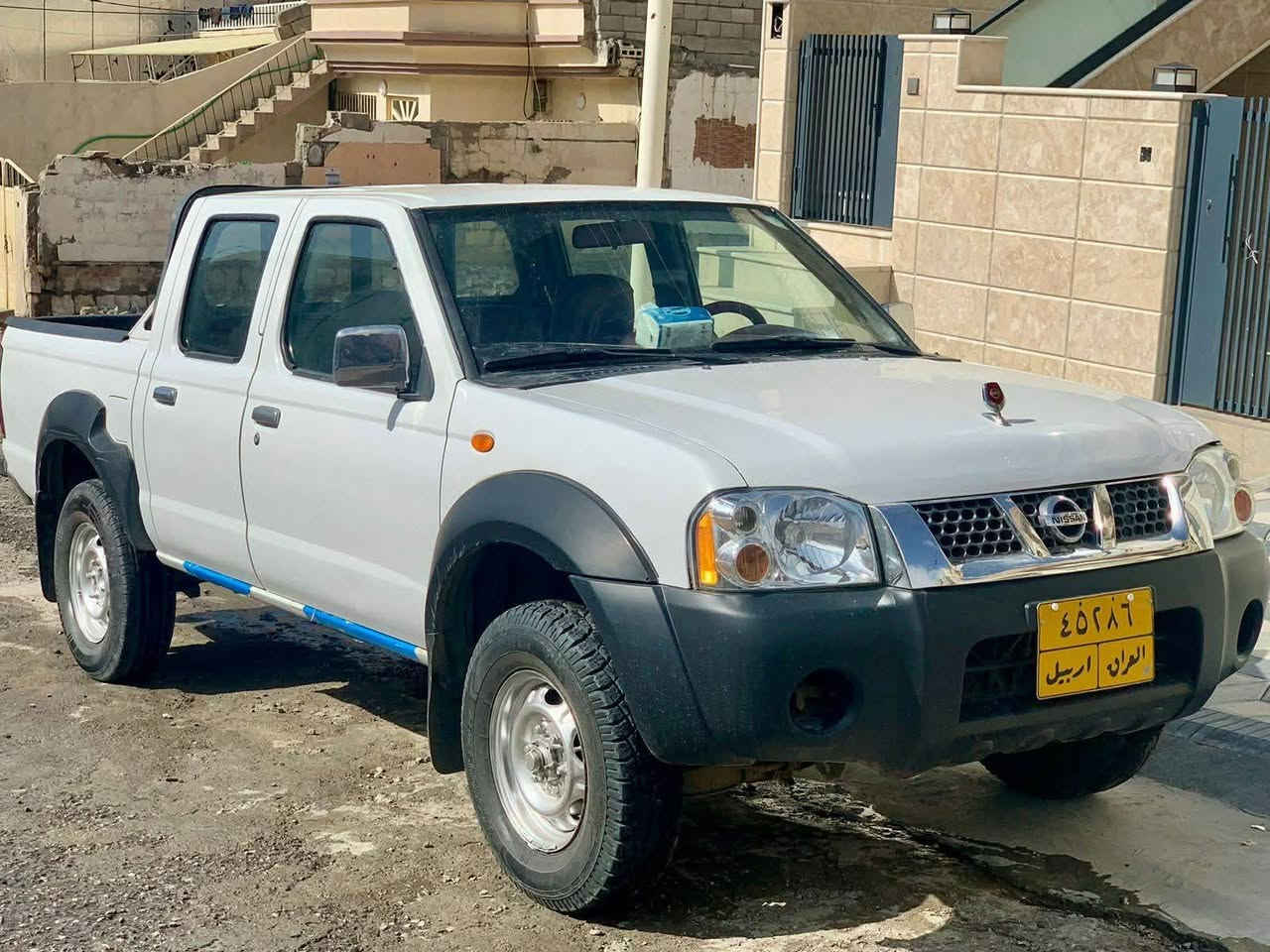 نیسان مۆدێل2006 سەنەوی تەواو بووە .بێ لێدراوی سەقفو شانی لای سەکن پەمپە لەسەر ساخی گێڕو مەکینەو ئەکسل بەشەرت ژمارە*********** السليمانية, العراق
