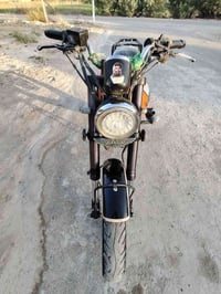 لاتي • ٢٠٢١ • ٢٠٠