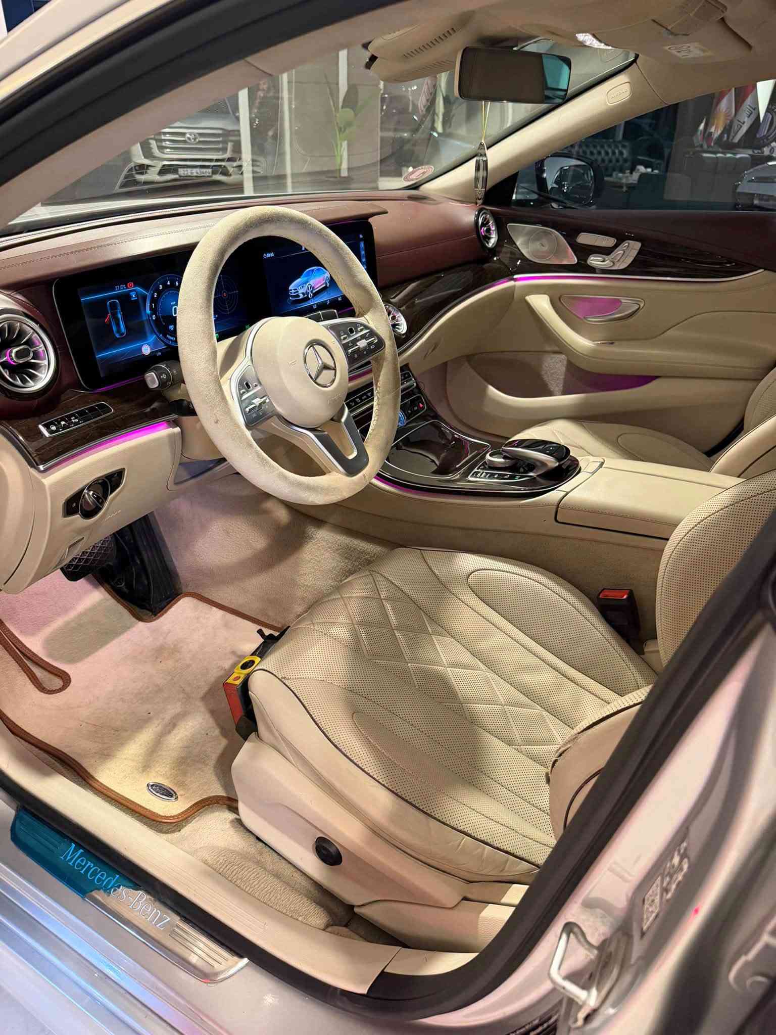 CLS 450 • ٢٠١٨ • ٧٠٠٠٠ كم