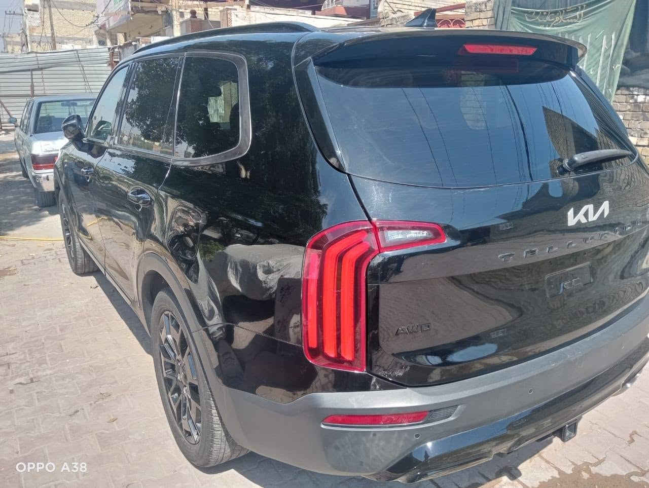 كيا تلورايد موديل 22فول مواصفات فئهSXبدون تبديل بدون دواخل صور الحادث بالمنشورمرقم وكامل السياره ممفتوح بيهه برغي مكان السياره بغداد م الصدر السعر190وبي مجال ماشيه 28الف الاتصال على هذا الرقم ***********حتى صور تصليح موجوده وكلشي بسعره

نص مكتوب في الصور:
- OPPO A38