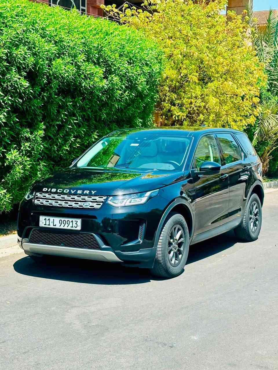 السلام عليكم 
لاند روفر دسكفري سبورت P200
(خليجي وكاله سردار )
موديل 2020 ماشيه 29 الف كيلو متر 
رقم بغداد سنويه باسمي 
فول مواصفات 1/1 سياره كلش جديده او ما بيه اي نقوصات سيرفز ماله كله بل شركه 
بيه صبغ الجنطه سياره كير مكينه صدر مكفولات تفحص وين متحب 
مواصفاته :- بصمه , بنوراما ,داخل ابيض جلد ,كشنات كهرباء  ,حساس امامي خلفي , رادار امامي خلفي جانبي ,تبريد شاشه,  قياده ذاتيه ,تحديد مسار ,فور ويل, نضام ترحيب , كير عصى , بعد بيه هوايه مواصفات 
مكان السياره المنصور 
السعر (17.500$) يعني (175 ورقه ) بي مجال 
***********
