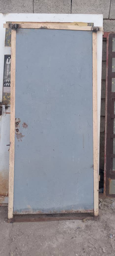 للبيع السعر خاص العنوان محافظة ديالى مجمع سد حمرين رقم الهاتف ***********
