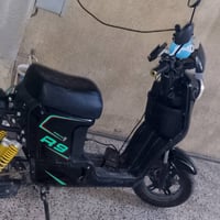 R9 للبيع جديد سبب البيع دوام بعيد واريد اخذ بانزين سعر بي مجال