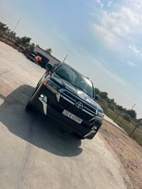 البيع لاندكروز موديل 2019رقم بغداد فول موصفات مرايات شفط جنطه شفط فتحه...