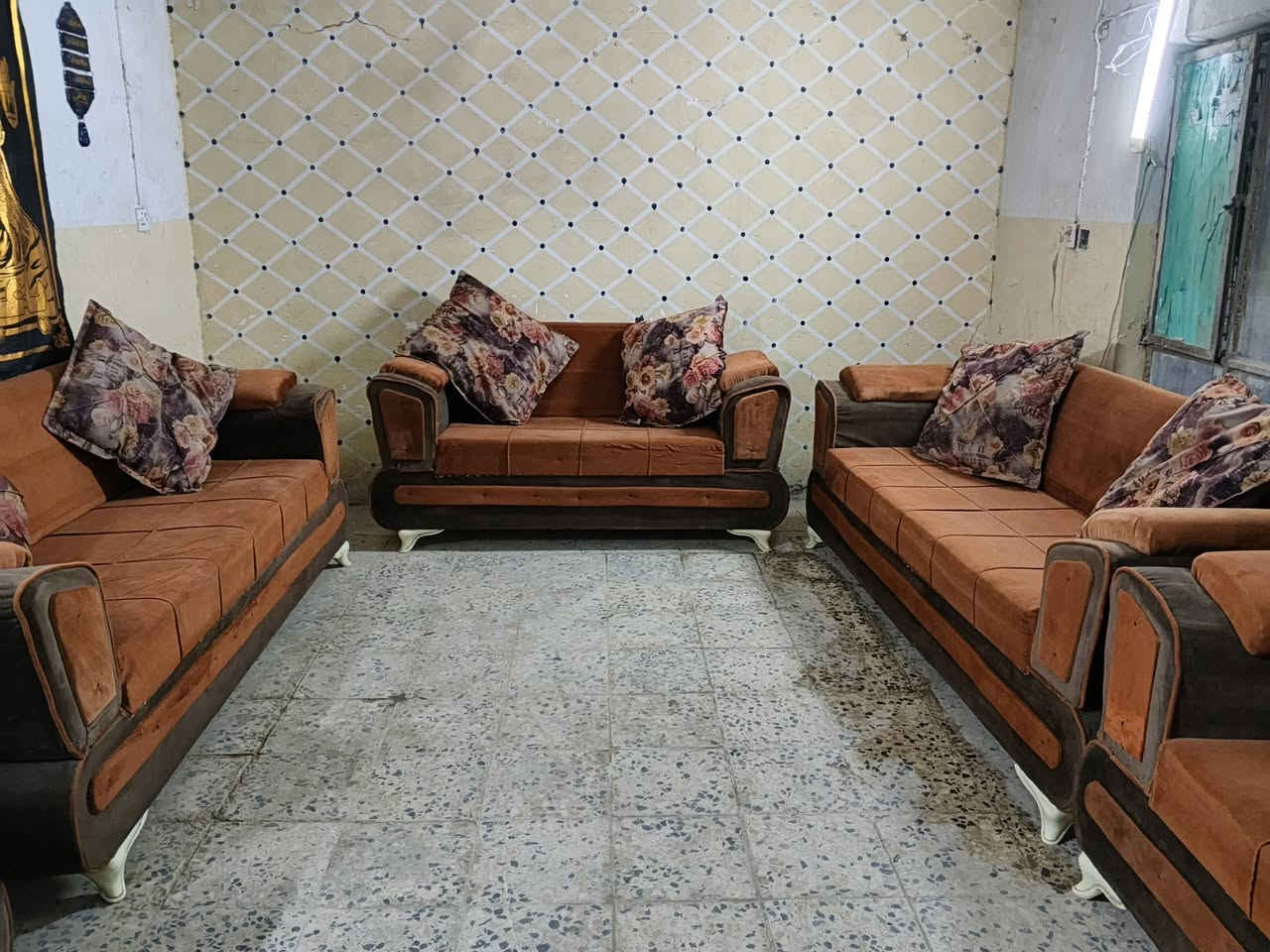 كنب • عشر مقاعد • بابل الحمزه الغربي