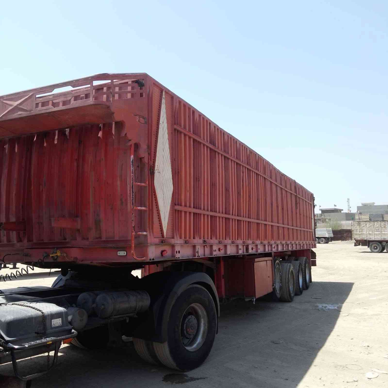 السلام عليكم عربانه حداديه للبيع اربع دناكيرللاستفسارالاتصال على الرقم***********آني امكلف بلنشر
