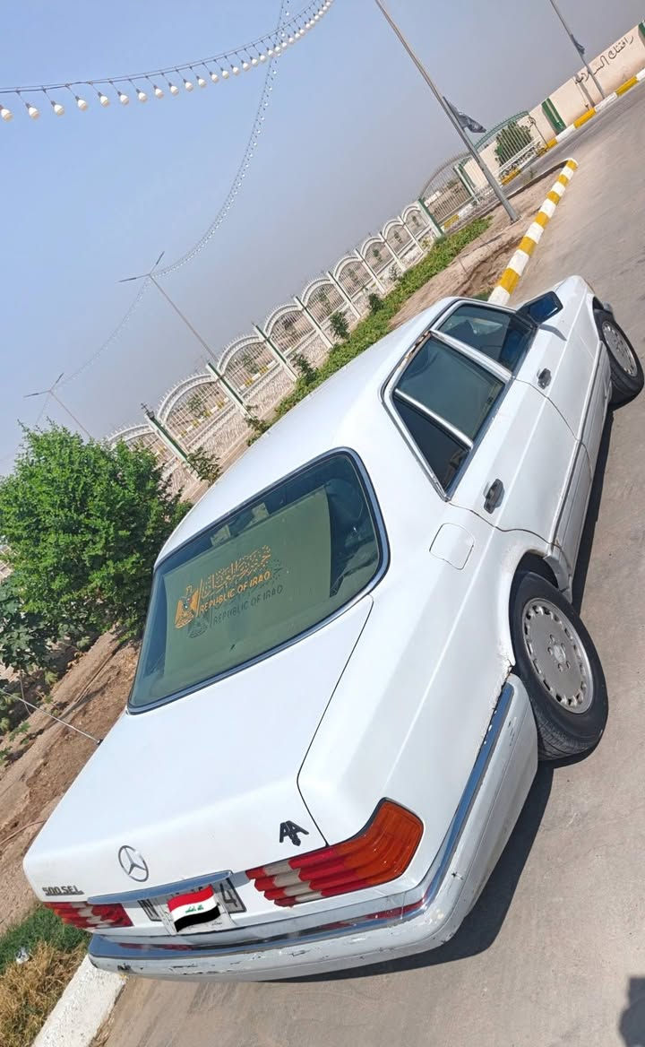 السلام عليكم مارسدس رئاسي للبيع مديل 1988 رقم بصره سنويه ل 2028 محرك VVT3000  أبو الاكلاص كير محرك خير من الله كشنات كهربائي ستيرن كهرباء دبل هورن  السعر 32$ المكان البصره قضاء القرنه ***********
