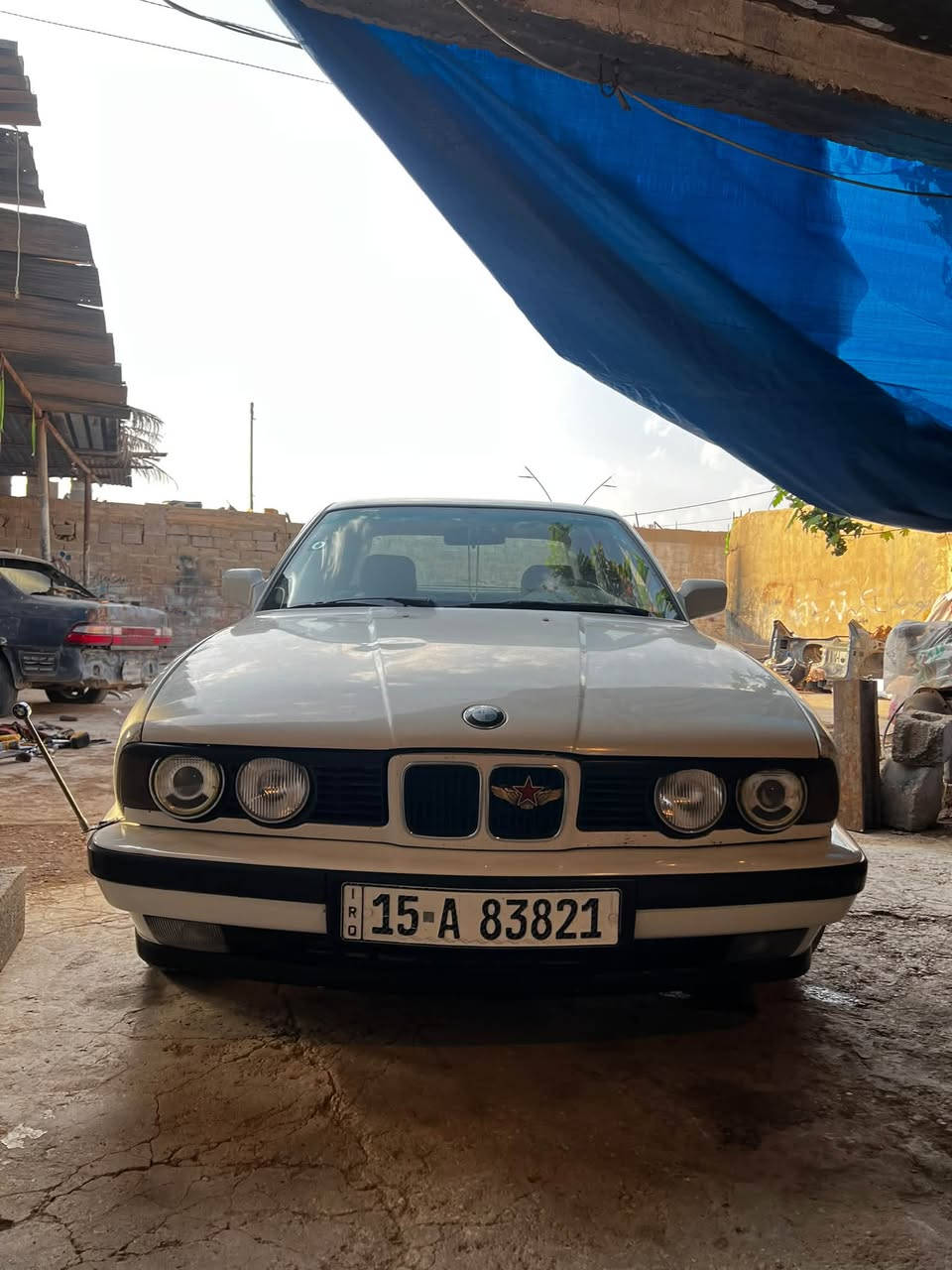 بي إم دبليو 540i • V8 • جير عادي