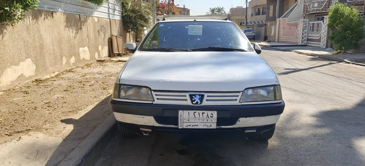 سلام عليكم 
بيجو روا موديل 2009 مكينه وكير وكسل ياباني تبريد شغال كهربائيات كامله بيها شاشه داخل كله متوشم جلد حته الرضيا جلد مكاني بغداد حي العامل رقم الهاتف واتساب ***********
سعر 27 وبيها مجال سيارة بسمي مشروع وطني
