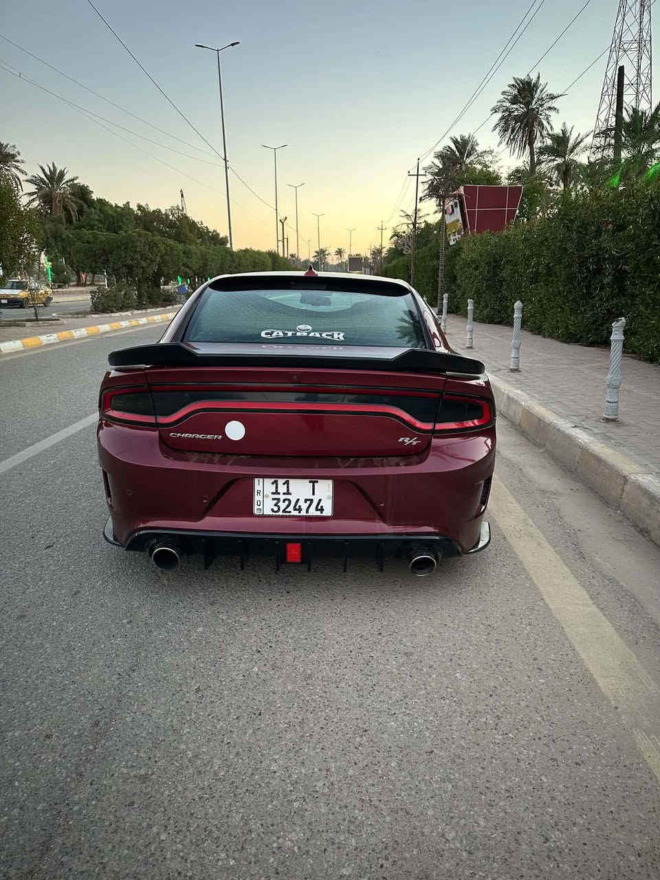 سلام عليكم للبيع جارجر موديل 18 آرتي بلاد رقم بغداد بسمي صور الحادث مرفقه داخل المنشور@ الاتصال على هذا الرقم ***********

نص مكتوب في الصور:
- 2018 Dodge Charger - 2C3CDXCT2JH156557