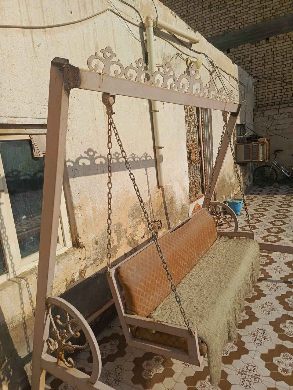 مرجوحه للبيع سعرها 180الف تسكام اتصال هاتفي ***********
