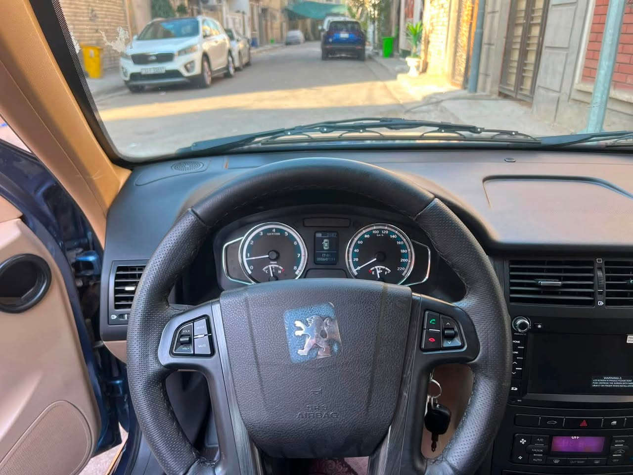 السلام عليكم 

بيجو موديل 2025 ماشيه 2600 مكفوله كفاله عاامه على وضع الشركه تحويل مباشر مكان السياره بغداد 

للاستفسار 
***********
***********
