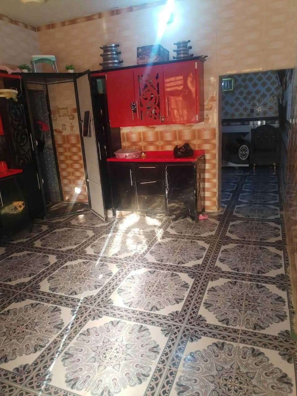 شارع النفط • ٢٠٠م • مفروش بالكامل
