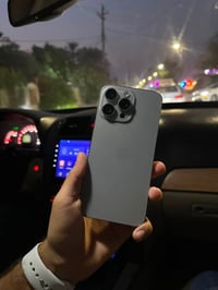 15 برو ماكس ذاكرة 256 بطارية 95 شرق اوسط مكفول من كلشي وتر ممفتوح بي ش...
