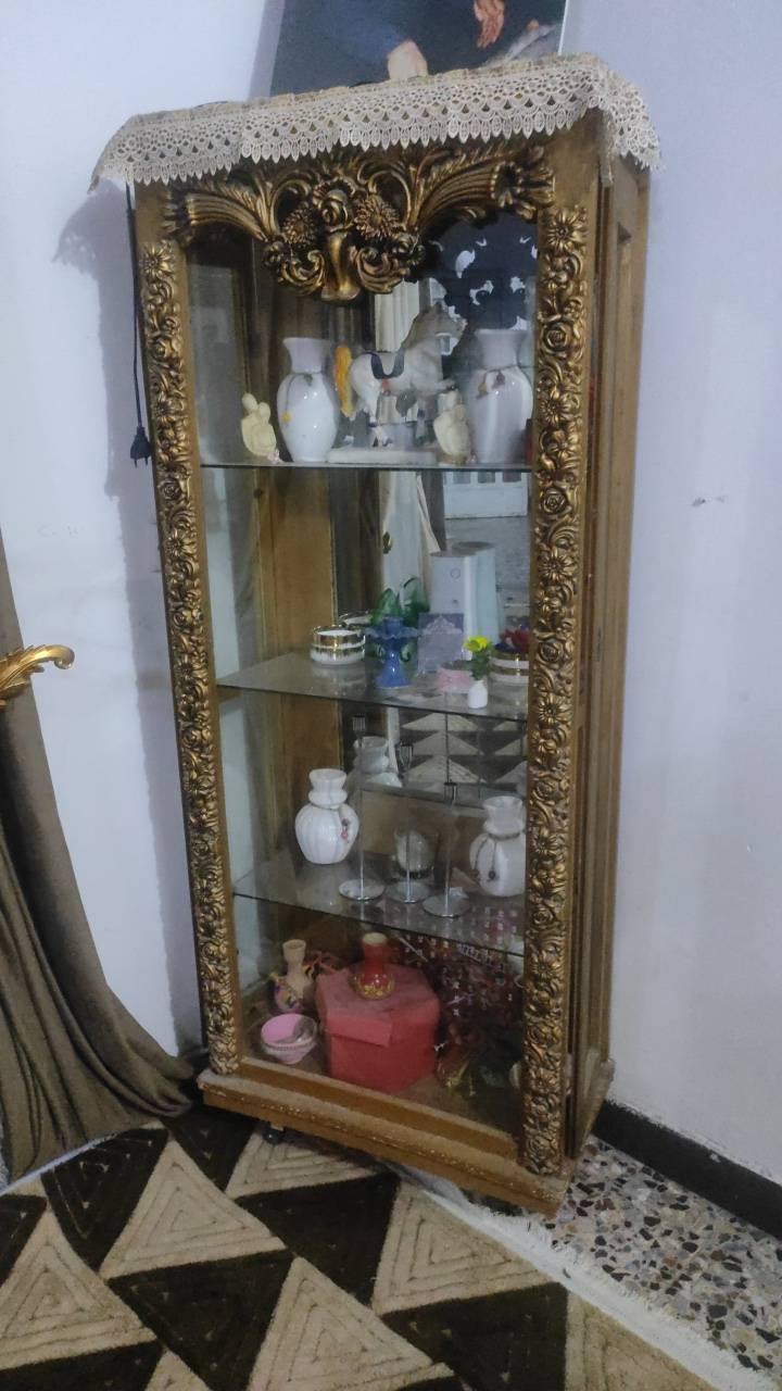 بوفيه • جديده • مستعجل