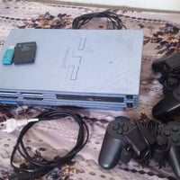 بلاي 2 • للبيع