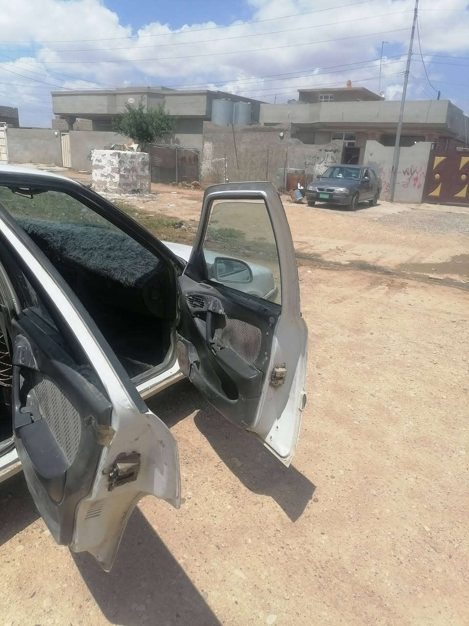 دايو اسبيرو ١٩٩٤
السيارة قاصرين
السعر ١٢ بي مجال
***********
***********

