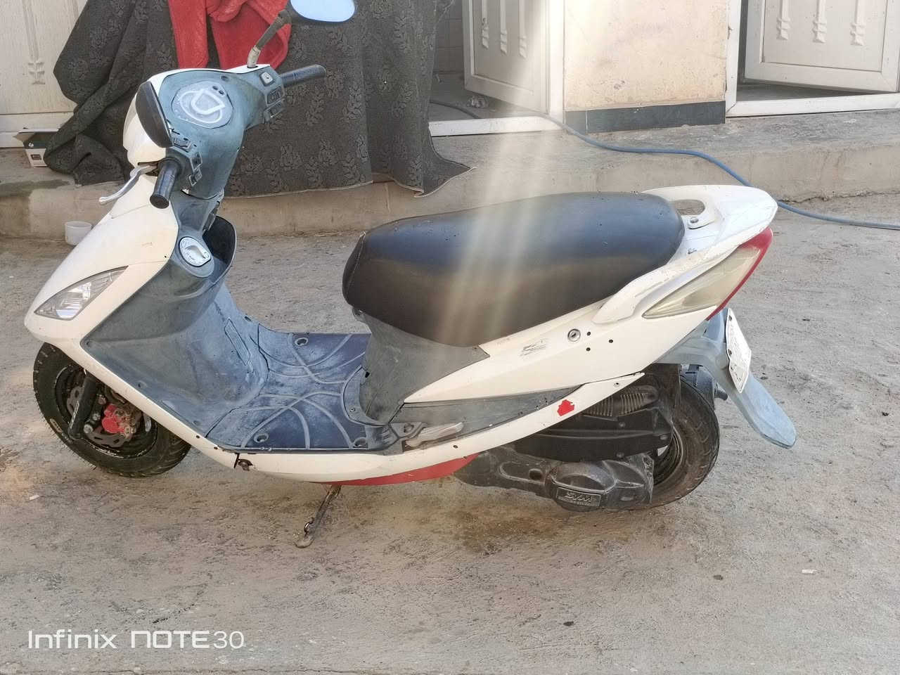 اللبيع سيام ياباني جاهزة نكرة سلف كلشي شغال اشاير هورن عالي وناصي.  مكاني الرفاعي صوب بني ركاب. الدراجه مجفته بوش وبستم 
***********.واتساب فقط 
*********** اتصال
