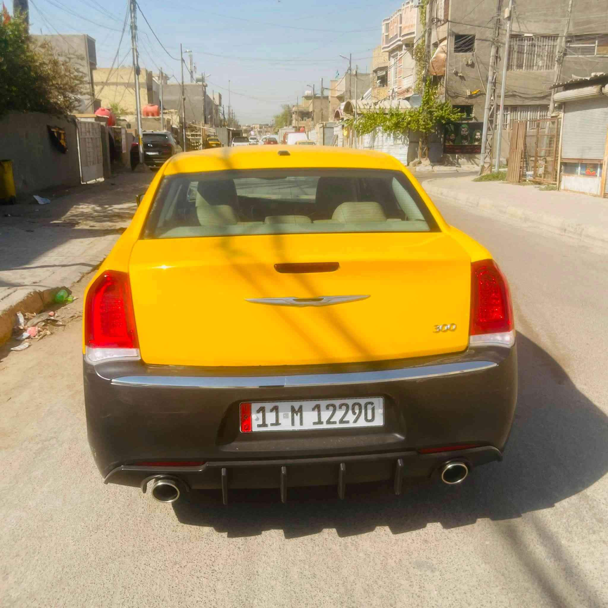 السلام عليكم
كرايسلر c300موديل 2012

حادث باب السايق فقط
السيارة كاملة حدادية جديدة
دوشمة جديدة
محدث بجم ودعامية خلفية بكلايت  2023
تخم تاير جديد
السيارة جاهزة السعر 170وبيه مجال
***********
