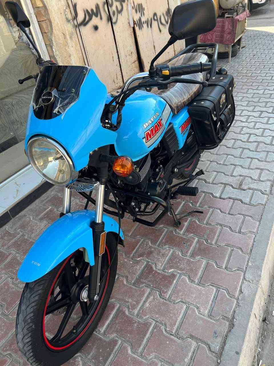 دايوان للبيع ما ماشيه هواي الدراجه 23 سعر خاص دراجه مقفوله كفاله عامه تخم تاير مكينه تبعتها جديده*********** المكا الباسط
