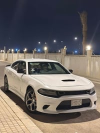 تشارجر SXT • ٢٠١٥ • فول عدّة