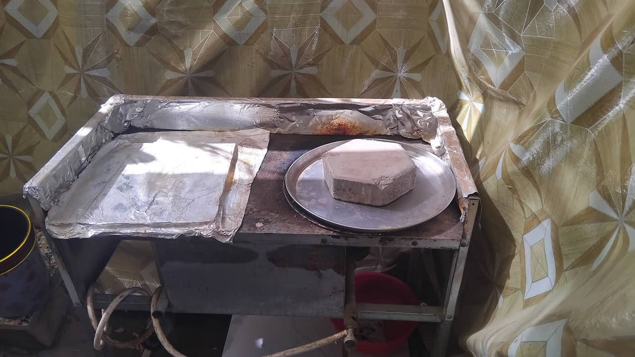 للبيع طباخ كافتريا تسكام جديد سعره 75وبي مجال ويا طاوات وغراض مال كافتريه هواي للاستفسار *********** او راسلني خاص
