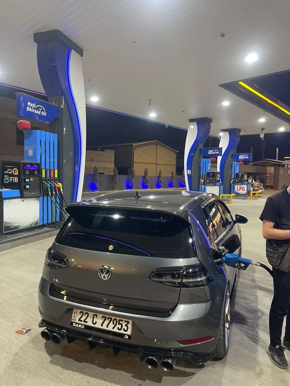 هەردووک بۆ فرۆشتن golf R 2022-2019
*********** أربيل, العراق
