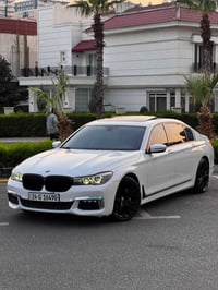 بي ام 740i • ٢٠١٨ • ١٦٠ الف