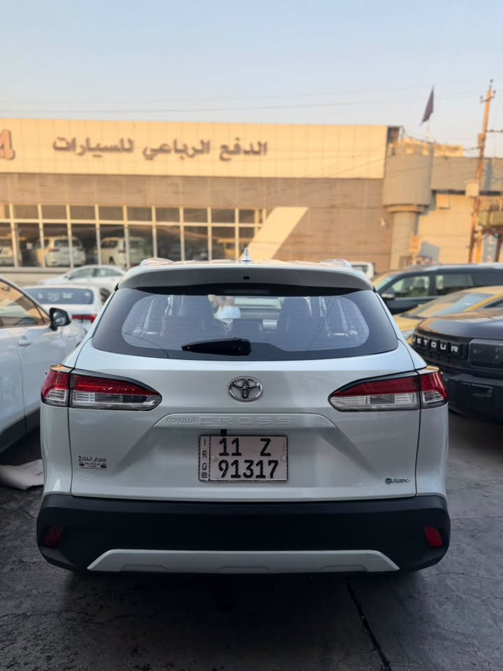 كروس 2025
ماشيه 22 الف 
داخل احمر . كرسي كهرباء . اربع كامرات  . فتحه . محرك 2000
ب اسمي شخصيا
عنوان بغداد . السعر 27:300 مليون وبي مجال
***********
