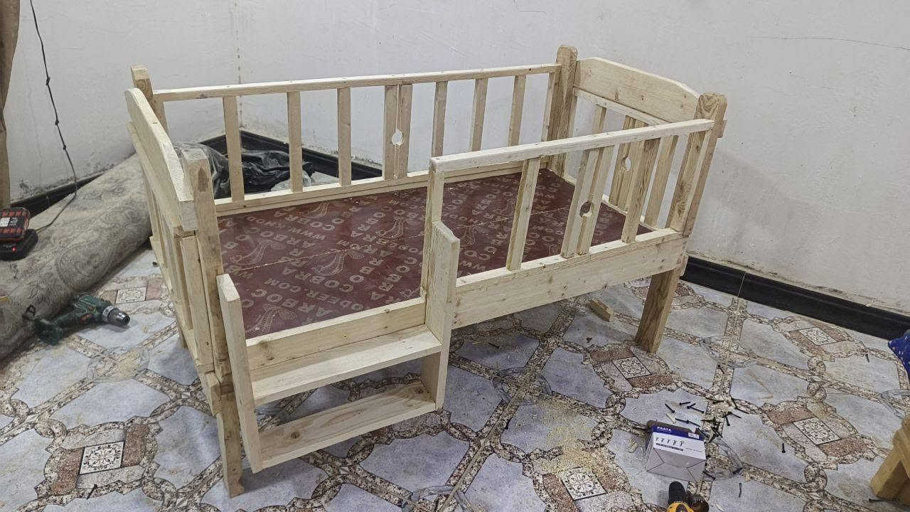 بسم الله الرجمن الرحيم 
عمل كافة اعمال السراير للكبار والصغار وبأسعار مناسبة جدا 
العنوان كوت حي الحكيم 
*********** 
ملاحظة 
توصيل فقط داخل الكوت
