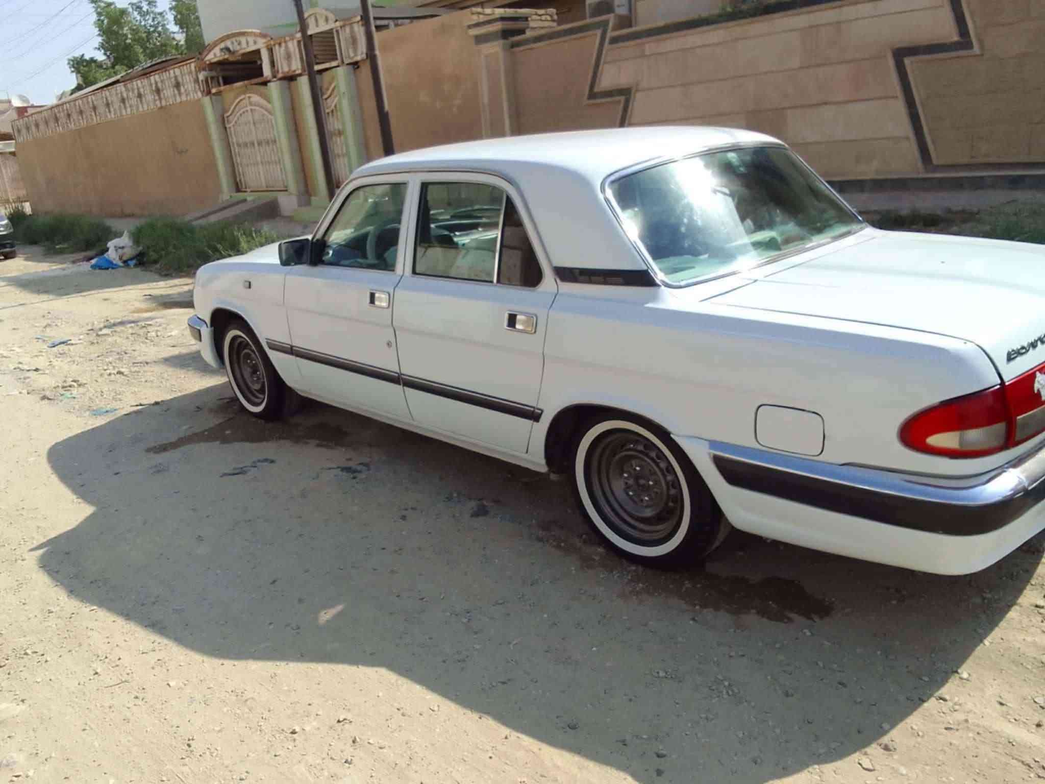 فولكا للبيع رقم بغداد انكليزي باسمي تحويل ثاني يوم السياره كفاله عامه كير ومحرك جديد توني شادهن مكينه فيفيتي اثنين ونص توحيره كامله حداديه ومكينه نقص تبريد
مكاني شطره 
السعر خاص 
استفسار اتصال ***********
