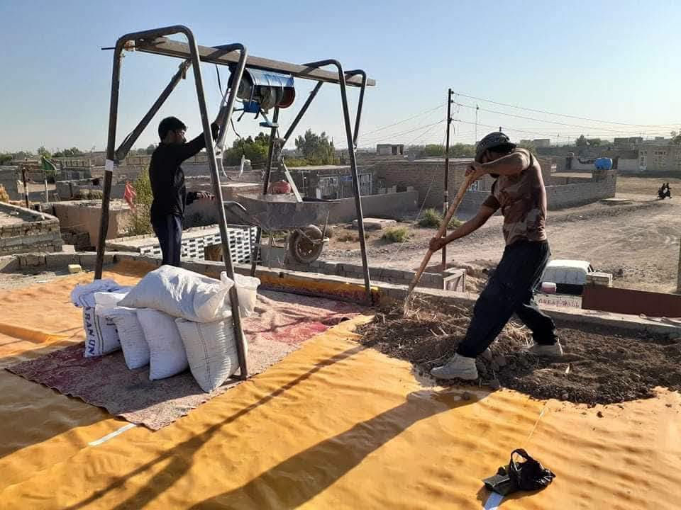 عملنا تحكم عليه من تشوف
شغل كدام عينك 
شغل ونج تصعيد تسليط 
سطوح تراب 
مكاني ناصريه بسعار مناسبه
ابو سيف السعيدي 
***********

