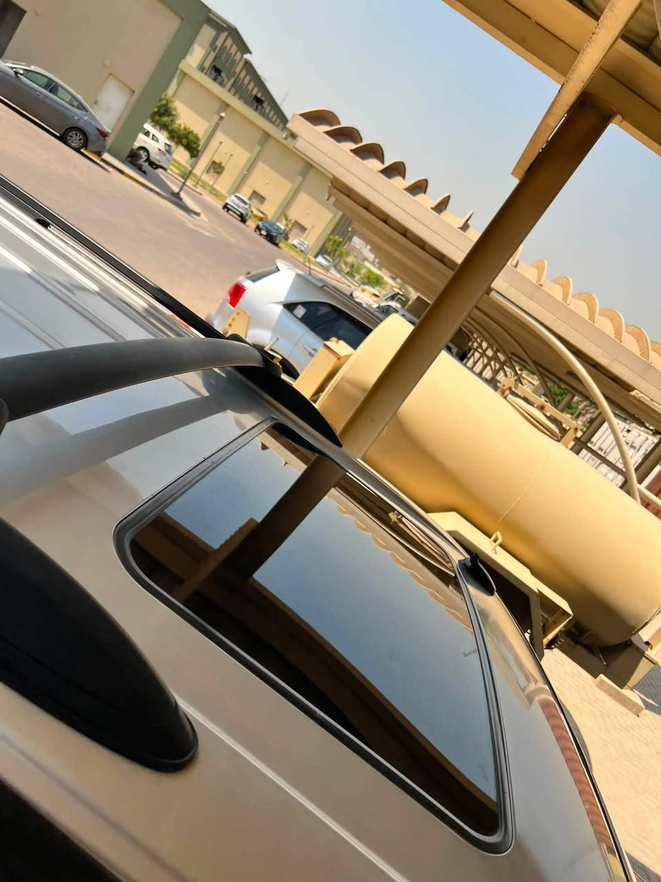 السلام عليكم جي ام سي انفوي موديل 2005 فول موصفات سلايت طكتين كشن كهرباء تبريد قطعتين ثلاجه مكينه المرغوبه شاشا كبيره سستم صوت كامره خلفيه رقم بغداد انكليزي باسمي شخصيا هزه وسنويه ورقم جدد تحويل مباشر تخم تاير ويل كب سياره ماشاءالله يارب كلشي شغال بيهه مكينه كير تبريد صدر خير من الله بيهه ضربه جاملغ خلفي وجراد جاملغات امامي وخلفي للمراوس وبيع شعندك نزل مكاني بغداد وهذا رقمي للاستفسار *********** ابو حسن
