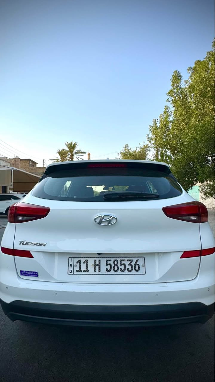 🚘 للبيع | هيونداي توسان 2019 

🔹 الموديل: 2019
🔹 اللون: أبيض
🔹 المواصفات: خليجي / كوري أصلي
🔹 الممشى: 53 ألف كم فقط 

✨ أبرز المواصفات:
• تشغيل بصمة 
• مقاعد كهرباء جلد
• حساسات أمامية وخلفية 
• نظام ترحيب عند الدخول
• مرايات شفط
• 3 أنظمة قيادة مختلفة حسب الحاجة
• شاشة الاصلية تدعم Apple CarPlay + Android Auto

✅ حالة السيارة:
السيارة نظيفة جداً ومكفولة
🔸 يوجد ملاحظات بسيطة على حطتها 
__________________________________________

💸 السعر : ١٩٨ ورقة 

📍 موقع السيارة بغداد
للاستفسار والتفاصيل: *********** بغداد, العراق
