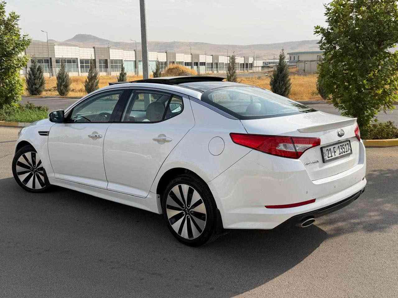 اوبتيما • ٢٠١٣ • مكينة ٢٤٠٠
