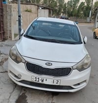 كيا سيراتو  موديل 2016 خليجيه أبيض صدفي محرك وكير نظافة جيد جدا ماشية ...