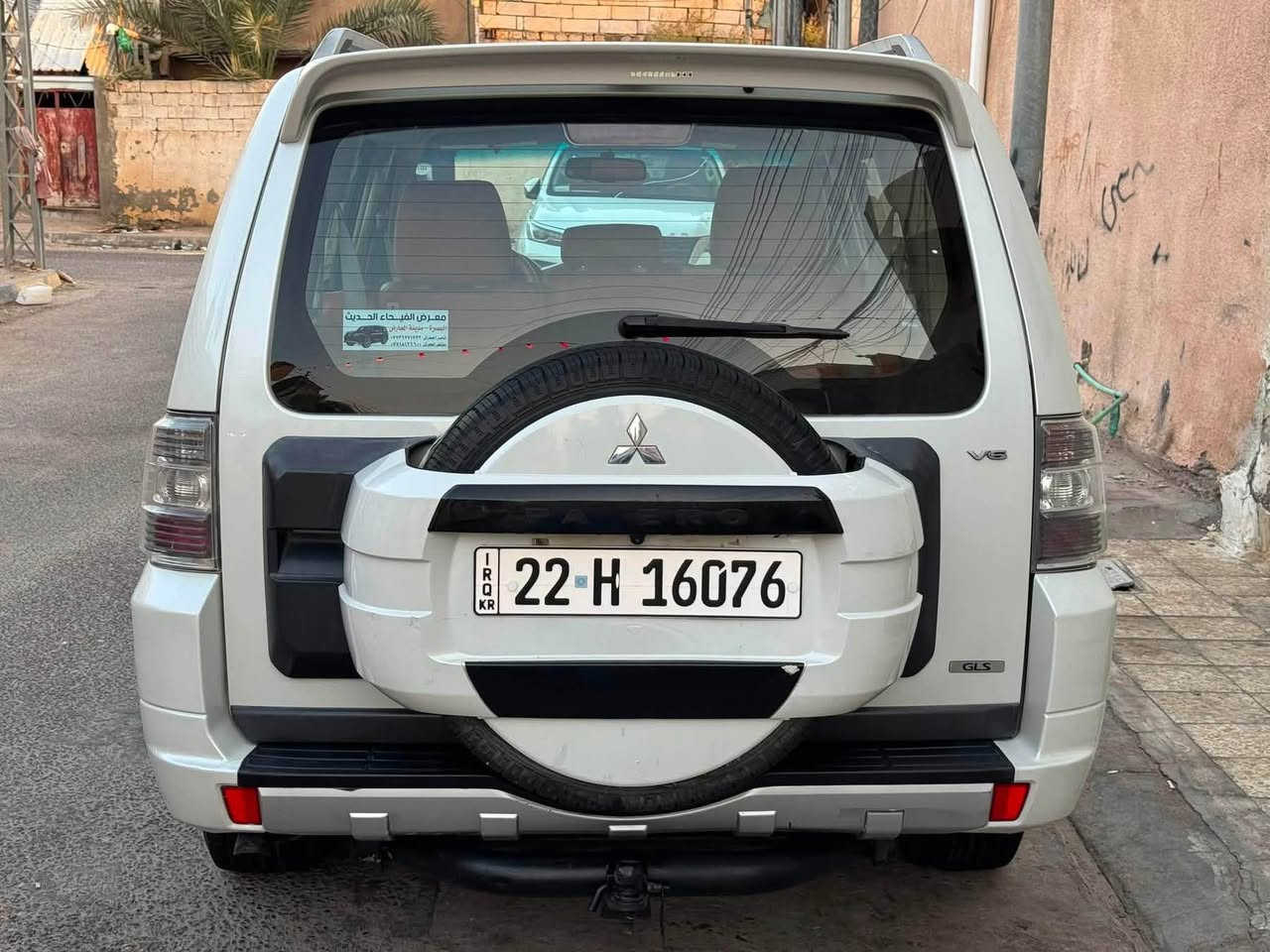 باجيرو2008 خليجي مكفوله من الضربه والتبديل بيها صبغ بنيد فقط مكينه وكير مكفولات حداديه تخم تاير تبريد سياره جاهزه رقم اربيل دولي سنويه وهزه جدد محرك6سلندر3000 تبريد3 قطع 7 راكب. البصره الامن الداخلي 
112 وبيها مجال قليل
*********** البصرة, العراق
