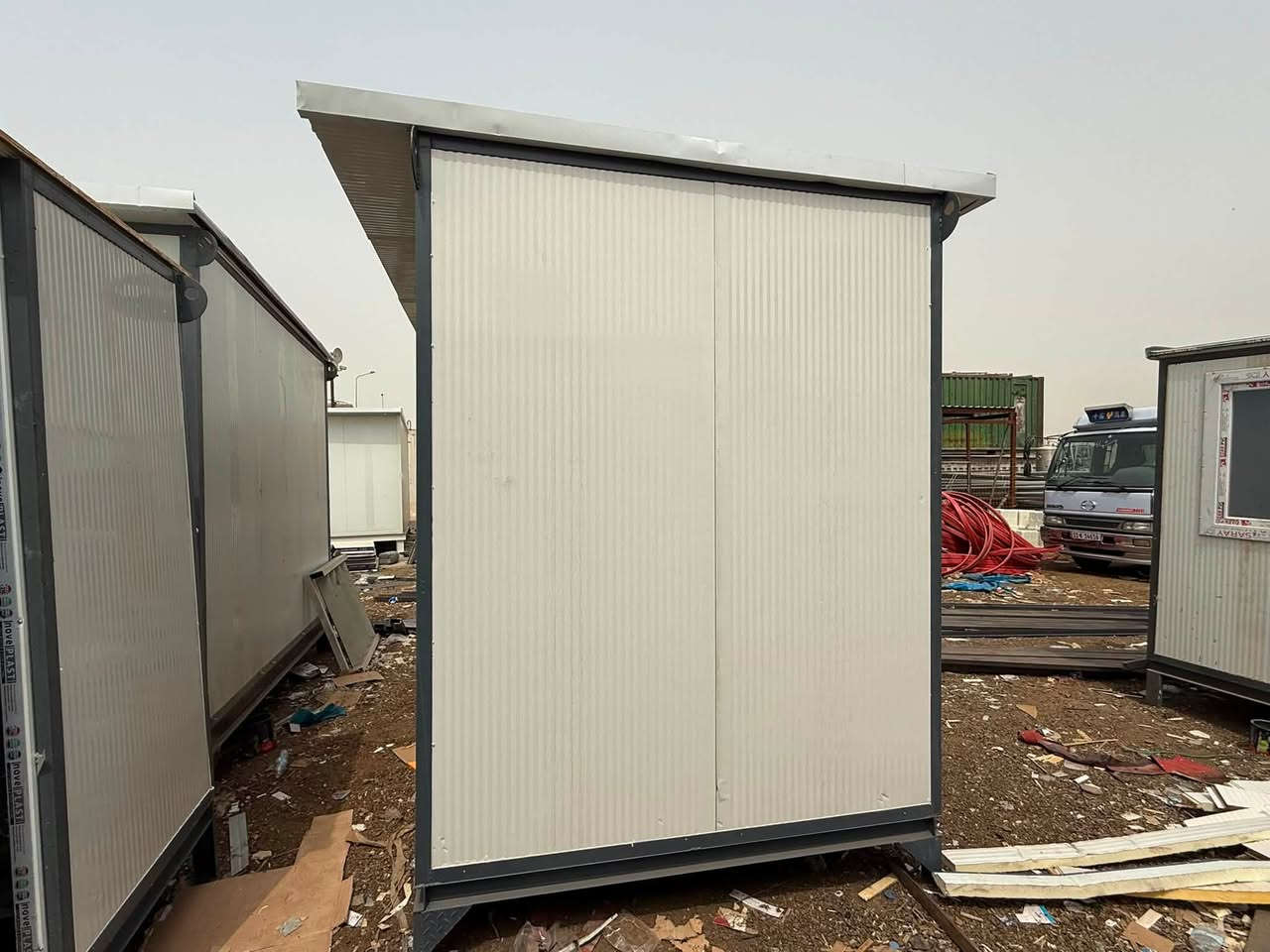 كرفان سندويج جديد 
قياس 3*2 متر 
العنوان بغداد النهضة 
الاستفسار ***********
