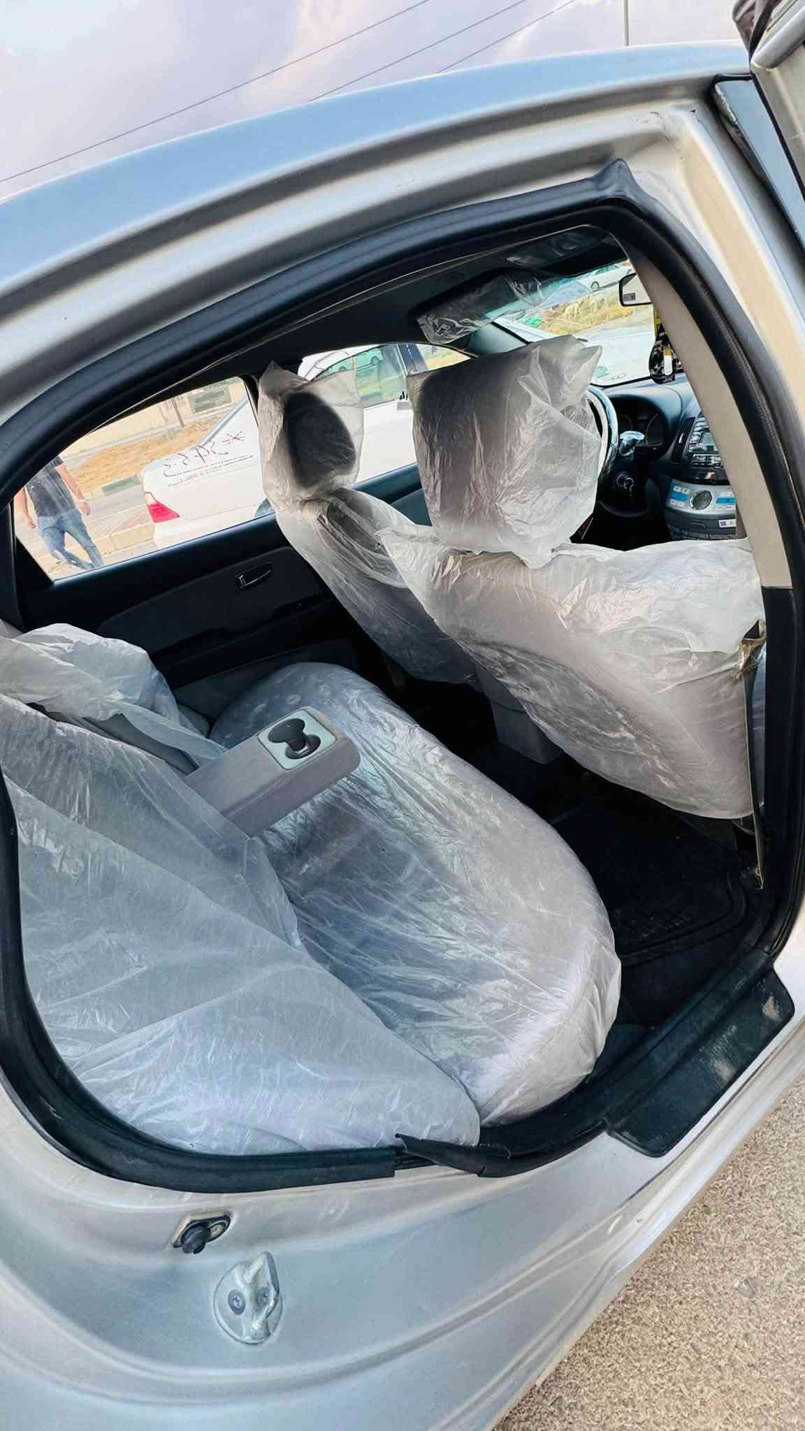 ئەڤانتی بڕاوە
2010 eco✅
کۆد کراو✅
گێچ وەنەوشە تەبریت لەمس لایت رەش بەگلایت لیزەر حاسەی پێش و دوا ئیش دەکا ئاوێنە ئیشارەت ✅
بەردی گزۆزی بیلادی تێدایە✅
٤ تایەی لۆک لۆکی لە ژێرە✅
برێکی بەسراوە✅
سەقف و کەڤەر گۆڕاو و سەرە دەبڵ بە شەرت✅
دەعم و لێدراو قرچ بەشەرت گێڕ و مەکینەی بە شەرتی ١٠٠٠ فیتەر تەقەو رەقەی تیا نیە....
سعری 50$ 
شوێن قەڵادزێ
***********

