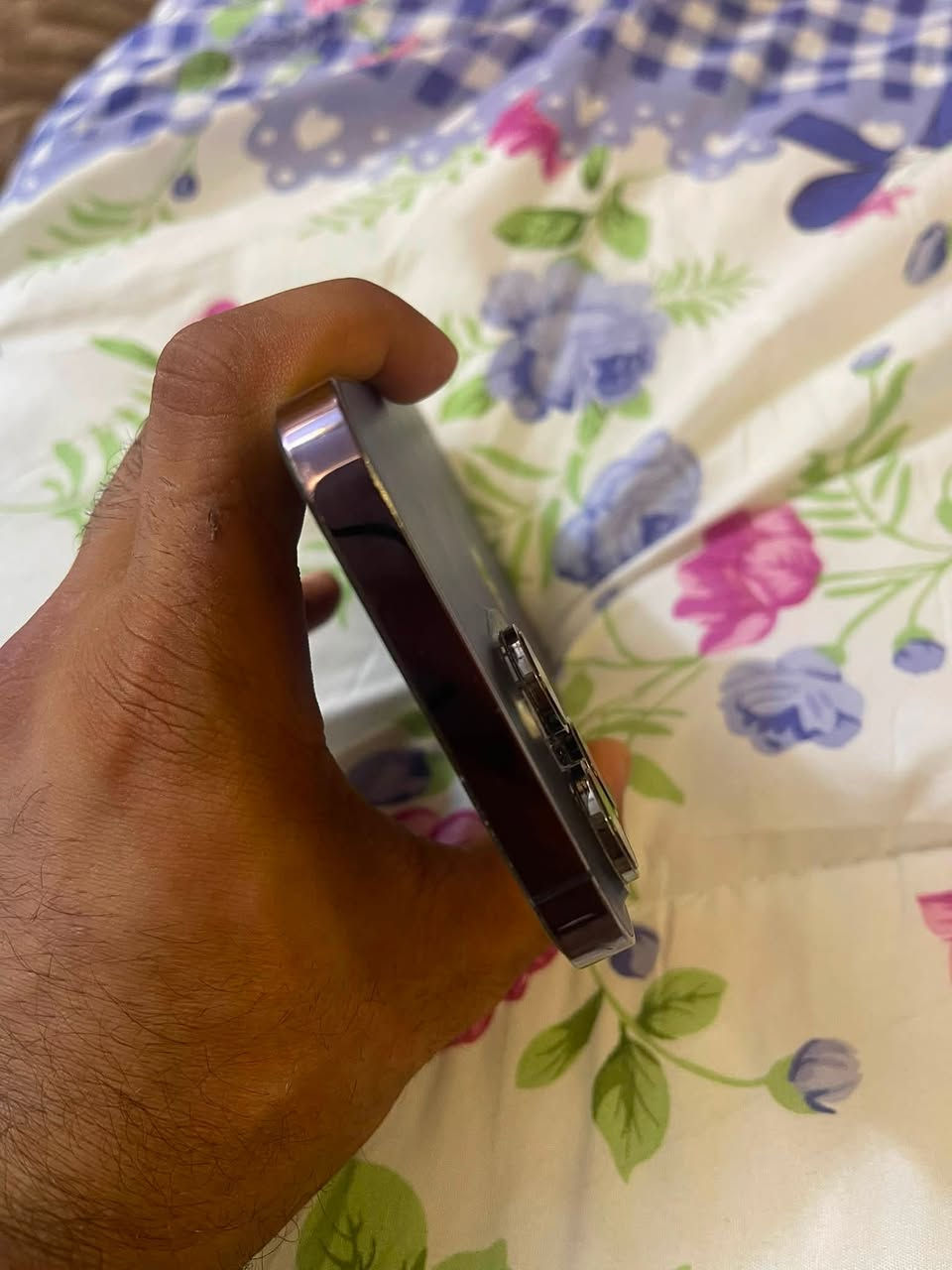 للبيع مكاني نجف كلشي واضح كدامك غير ذني مبدل شي امانت الله ذ256 بطاريه 100رقمي واتساب *********** سعر 540
