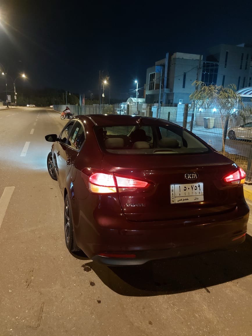 🚗 كيا فورتي موديل 2018 للبيع أو مراوس (حسب القناعة) 🚗
المواصفات:
 المحرك: 2000 دوش (2.0L DOHC)
 المسافة المقطوعة: 117 ألف ميل
 التحكم: تحكمات ستيرن جهتين
 الشاشة والكاميرا: كاميرا بلادية
 الوضع العام: السيارة نظيفة جداً، استخدام شخصي، ومسويلها أدامة كاملة من إلى (جاهزة للعمل وما تحتاج أي مصروف).
الضرر/الحادث:
 جاملغ السايق + ربع البنيد.
 قبق الجنطة مبدل.
(صور الحادث متوفرة للجادين).
السعر والتفاصيل:
 السعر: 125 ورقة ($12,500) وبيه مجال للشراي الجاد.
 المكان: النجف الأشرف.
 للتواصل والاستفسار: ***********
