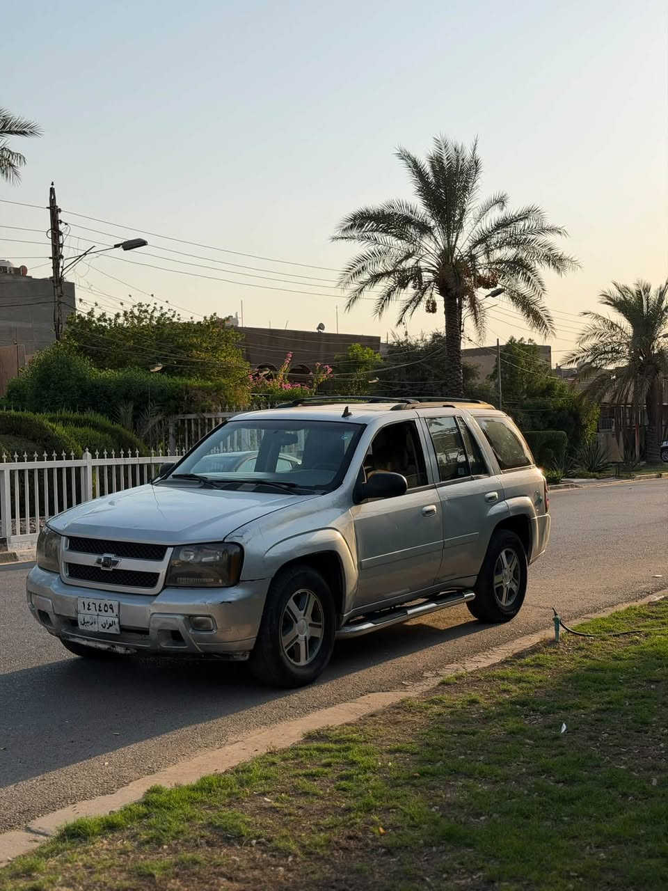 بلايزر 2008
رقم أربيل 
تحويل مباشر 
سنويه ساقطه ب٢٥ 
محور كير ومكينه بطه 
بيه صبغ جاملغ وملاحظات بارد وتكحيل 
السعر 50 $ وبيه مجال 
مكان السياره بغداد حي الجامعه 
☎️ ***********
