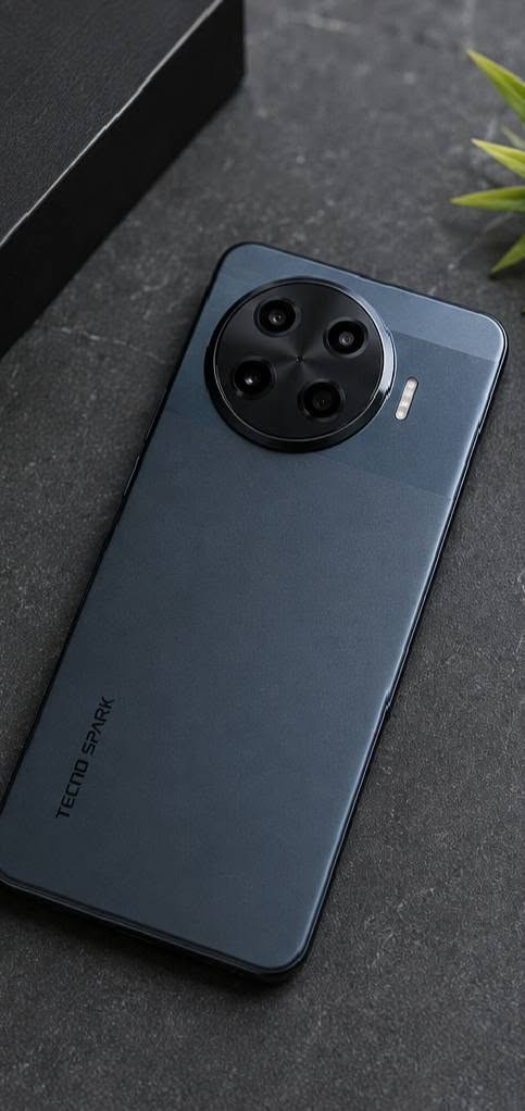 📱 للبيع +TECNO SPARK 20 Pro
💾 الذاكرة: 256GB
🧠 الرام: 8GB (+8 إضافي = 16GB)
📸 كاميرا خلفية: 108 ميغابكسل
🤳 كاميرا أمامية: 50 ميغابكسل
✅ الشاشة سليمة 100%
✅ البصمة مدمجة بالشاشة وشغالة
✅ الجهاز غير مفتوح (أصلي)
✅ البطارية 100%
⚠️ بدون شاحن أو أي ملحقات - الجهاز فقط
💰 السعر: 179 ألف (قابل للنقاش البسيط)
📞 للتواصل واتساب فقط: ***********
متوفر للفحص 🔍
