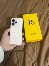 ريلمي 15 5G • ٥١٢ • فضي تيتانيوم