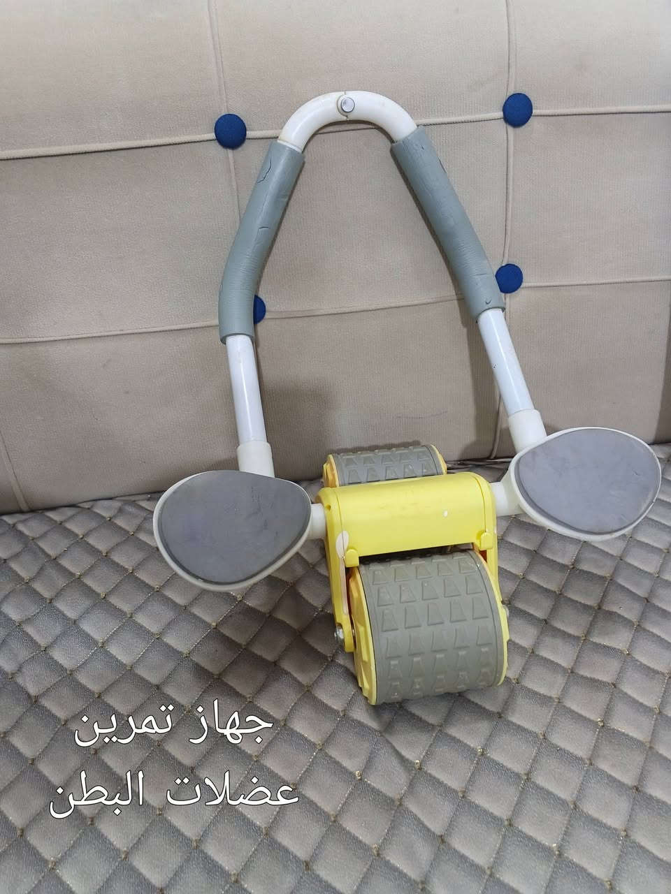 سلام عليكم اجهزه رياضية للبيع
1جهاز تمرين عقلة 
2 جهاز تمرين عضلات الصدر ولساعد 
3جهاز تمرين عضلات البطن
4جهاز تنقية أوكسجين للرياضيين (1يربط بلوتوث او واي فاي على الموبايل 2 ملحقات الجهاز ماسك وجه مع مرشحات ثنين مع امبوب يربط الماسك بجهاز التنقيه وبطارية وفلتر علما ان الجهاز شحن)الفائدة من هاذ الجهاز للتطوير الياقة البدنية
للستفسار لاتصال ***********
