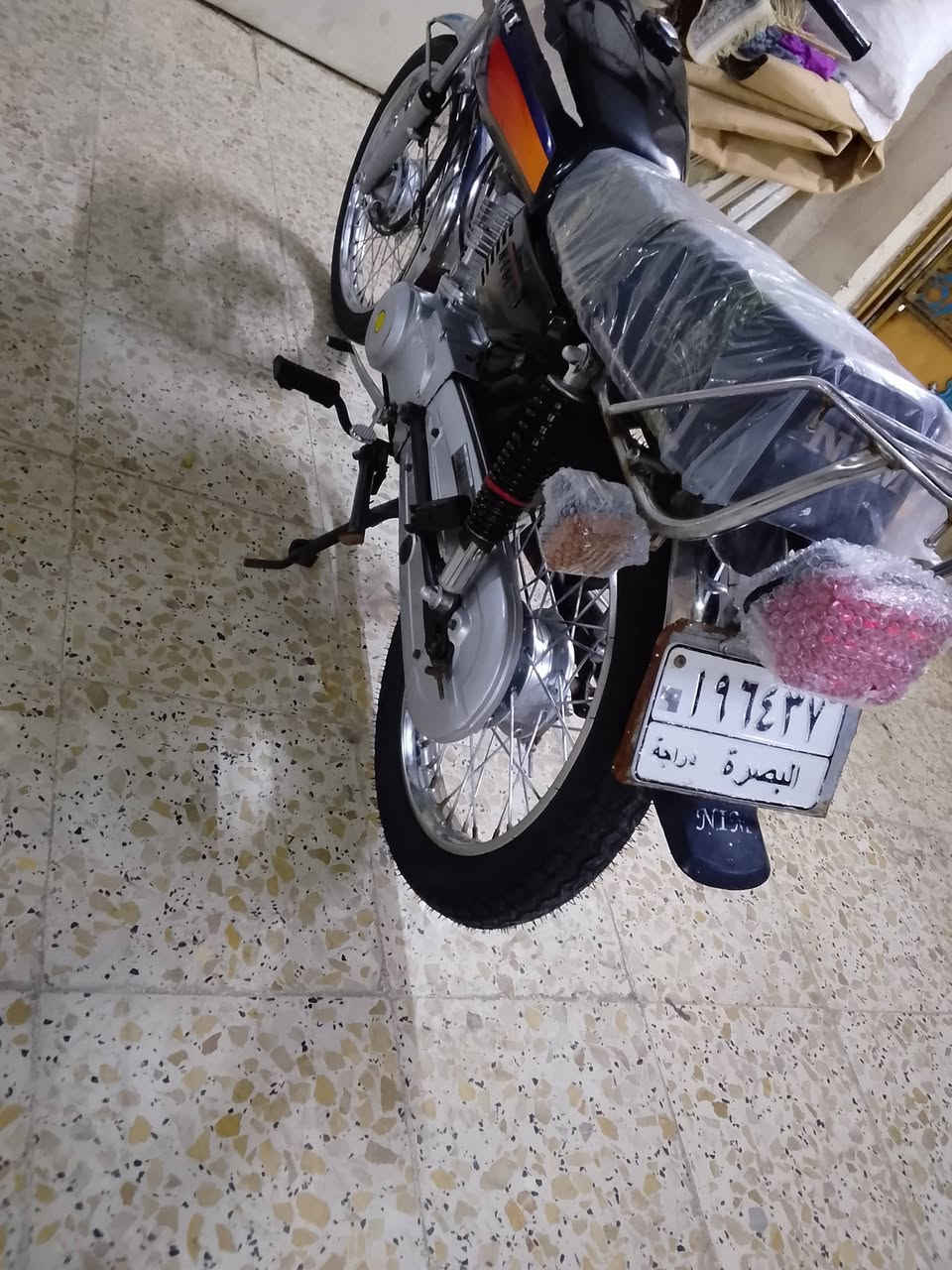 سلام وعليكم درجه نامه مديل22 طالع 23 رقم وسنويه نتهاء2030 بسمي درجه مكينه مامفتوح كهربيات جاهزه كله بلاد السعر مليون 700 وبيه مجال الشراي العنوان زبير تصال*********** وتساب موجود وبل خدمه
