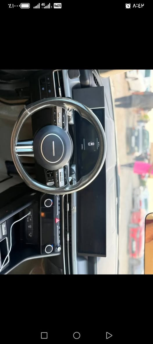 السلام عليكم سوناتا هايبرد 2024 اصل خليجي تكسي دبي كفالة كير ومكينه وبطاريات وكهربائيات بيها باب سايق مبدل والبلادي موجود عندي وبيها بارد بل باب الخلفي ولجاملغ قليل السعر 145وبيها مجال مكانها البصره الشراي يتصل***********
