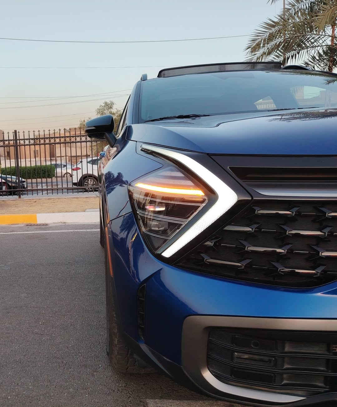 تحية طيبة 
مراوس مع سبورتج 19.20.21 ابيض خليجي. ابو بيع 
اكس برو برستيج امريكي موديل 23 ماشية 43كم
بغداد الكرخ 
***********
