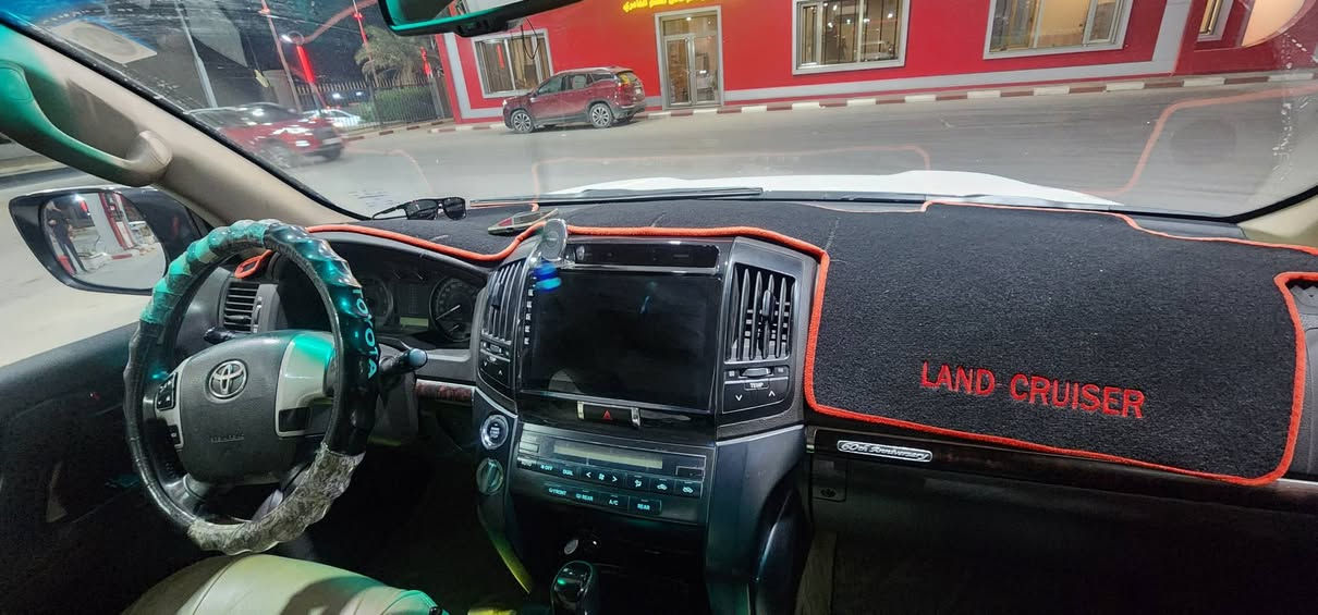لاندكروز ٢٠١١ ستينيه مكفوله كفاله رقم بغداد باسمي استفسار اكثر اتصل ***********
